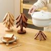 Miếng lót nồi cách nhiệt đế gỗ lót chảo, bát cao cấp chống nóng xước mặt bàn ăn xếp trồng hình cây thông trang trí nhà bếp (bộ 4 miếng)