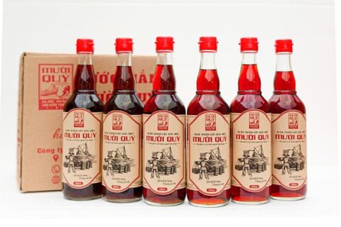 Thùng 06 Chai Nước Mắm Cốt Đặc Biệt Độ Đạm Tự Nhiên 100% (ủ 2 năm), OCOP 4 SAO, HIỆU MƯỜI QUÝ 500ML x 6 - CHAI THUỶ TINH