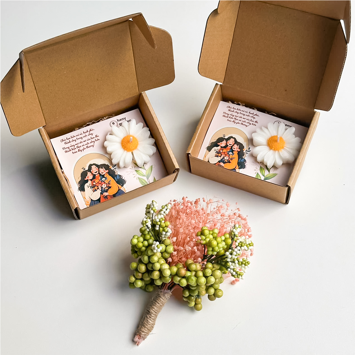 Nến Thơm Hoa Cúc Quà Doanh Nghiệp - Quà Đáp Lễ Cưới Set 50-100 Phần Heny Garden