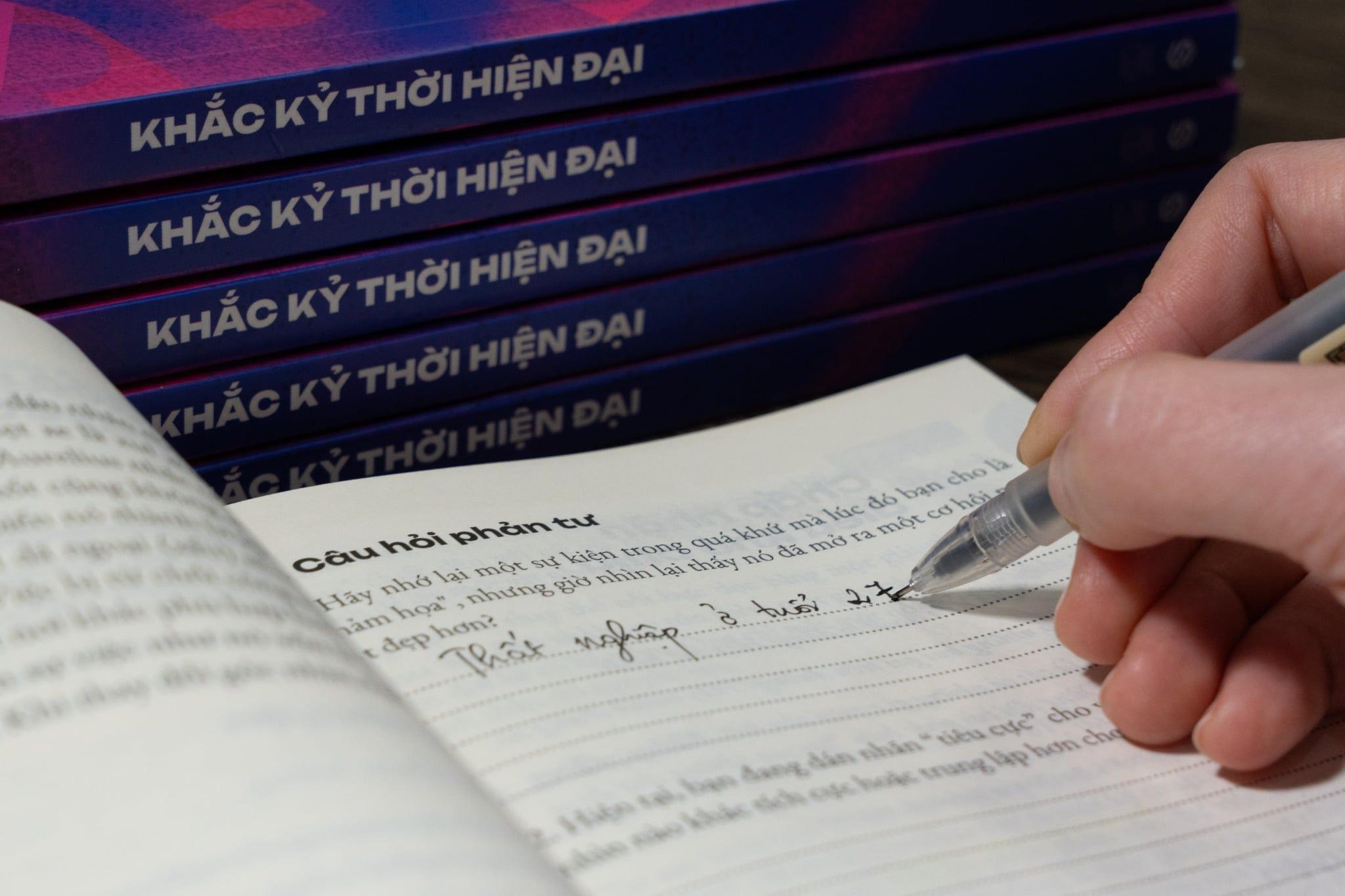  Combo Sách Suy Tưởng (Bản dịch từ Andy Lương) - tác giả Marcus Aurelius + Sách Khắc Kỷ Thời Hiện Đại - Cẩm Nang Sống Vững Vàng Trong Thế Giới Biến Động 