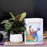  Sách Combo Người Trong Muôn Nghề: Định Hướng Nghề Nghiệp Toàn Diện và Bước Ra Thế Giới: Cẩm Nang Du Học Và Săn Học Bổng 