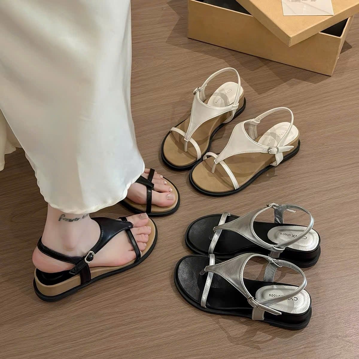  Giày Sandal Xỏ Ngón Đế Xuồng 5cm Cao Cấp 716 