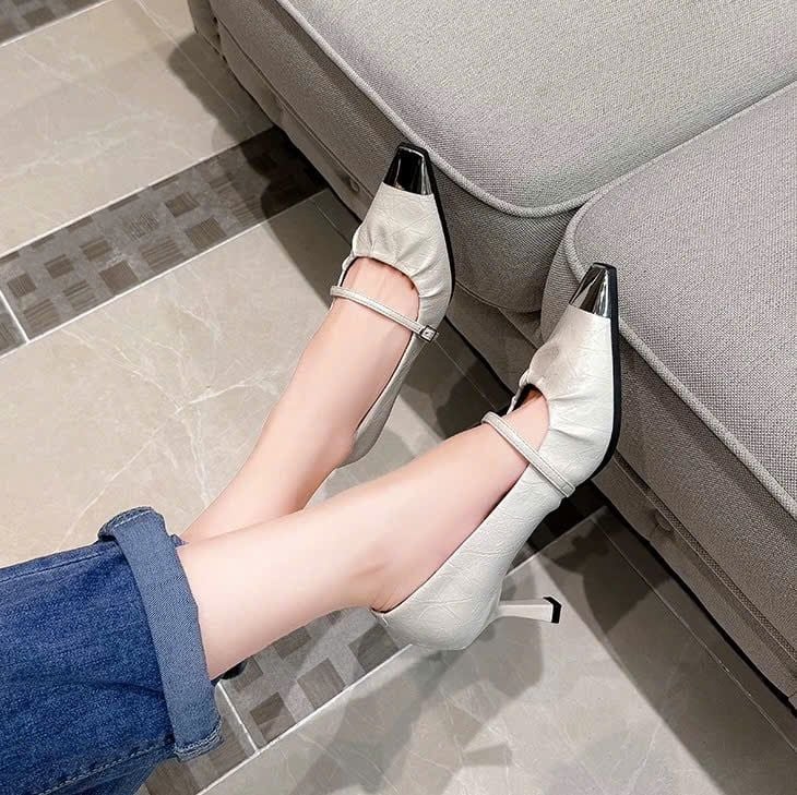  Giày Cao Gót 6.5 Phân Da Lì Mũi Bọc Kim Loại Cao Cấp T568-51 