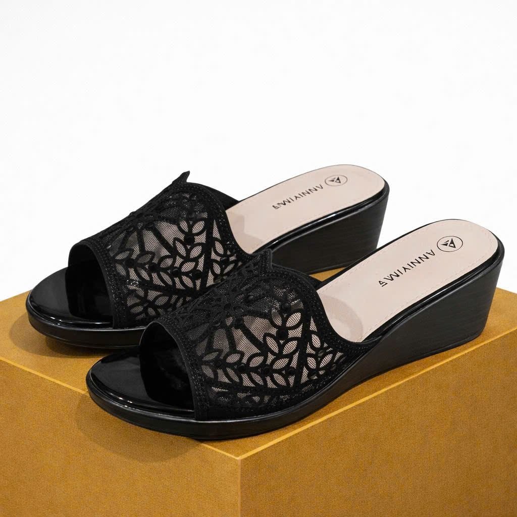  Dép Xuồng Trung Niên Cao Gót 5 phân Đính Đá Phối Lưới Cao Cấp Fullbox Hãng 7515 