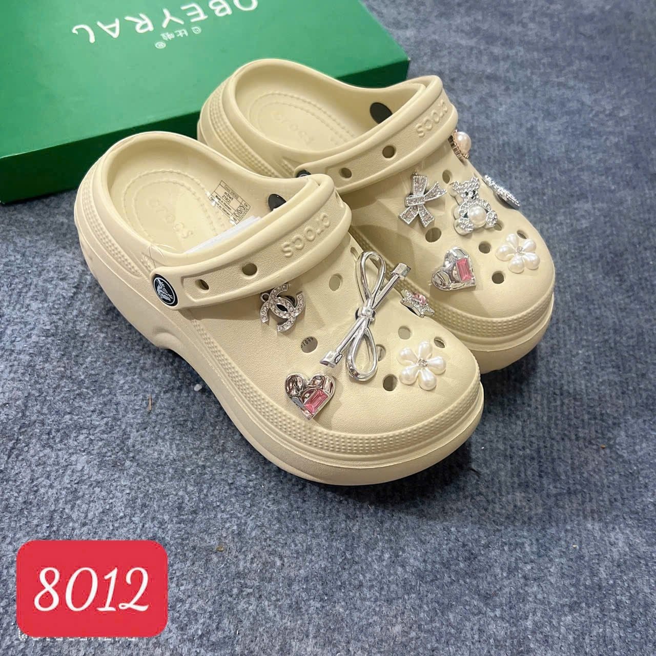  Dép Sục 7 Phân Mẫu Mới F20 (Tặng Kèm Charm  Ngẫu Nhiên) 