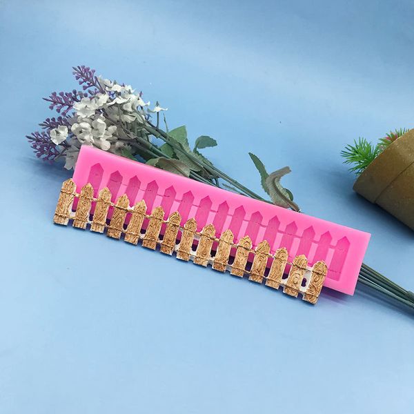 Khuôn silicon dây viền hàng rào mỏng dài 15,5cm ( TC225 )