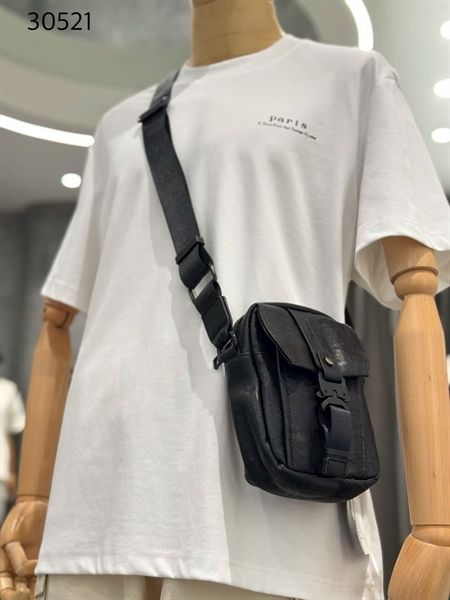  Túi Đeo Chéo Da QC 30521 