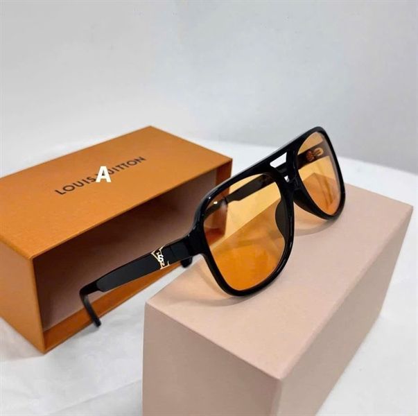  Kính SC LV Mắt Cam 