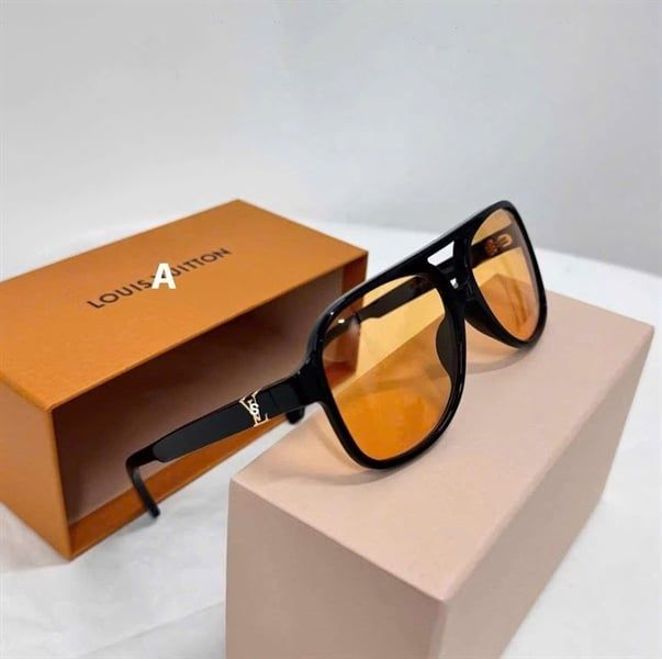  Kính SC LV Mắt Cam 