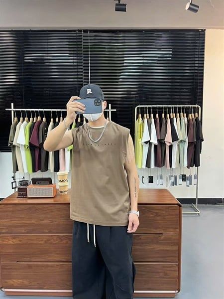  Tanktop QC B691 Chữ Ngực Nhỏ 