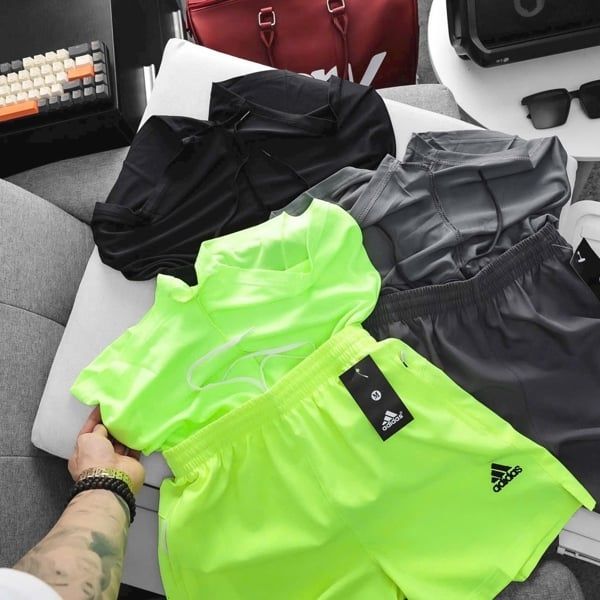  Short Gió Das Logo Đùi 