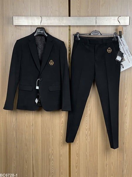  Bộ Vest SC DG Logo Vương Niệm 