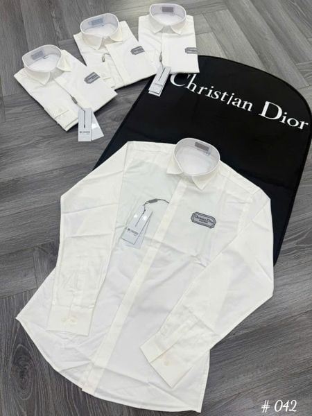  SM DT SC Dior Logo Ngực 26 