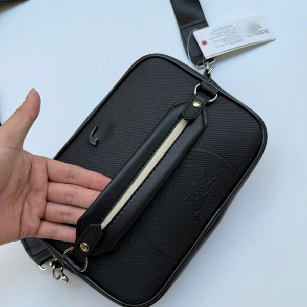  Túi Đeo Chéo Lacoste 26 