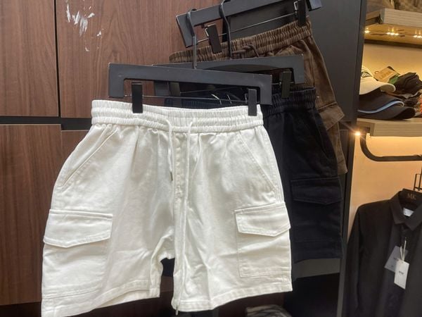  HĐ Short Kaki Túi Hộp 