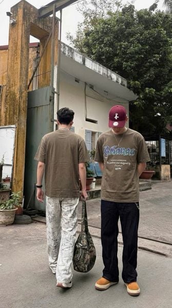  HĐ ANT B.Caras Chữ Ngực To 