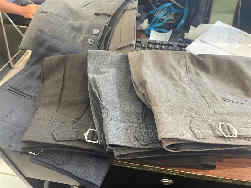  MK Quần Âu MK Side Tab 