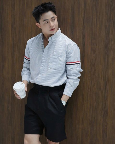  HĐ SM DT QC 8052 Kẻ Phối Tay 