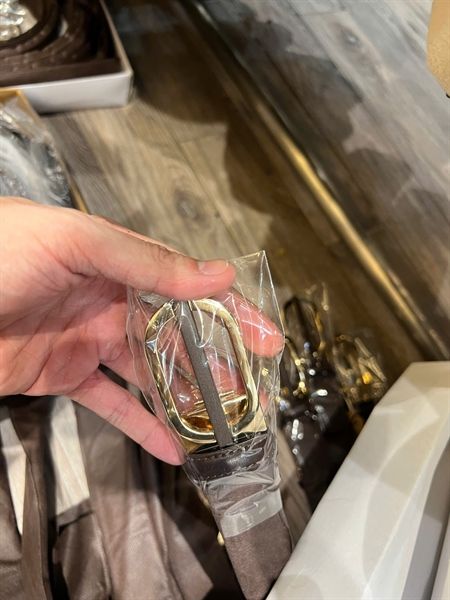  TL QC Mặt Vàng Kim Loại 