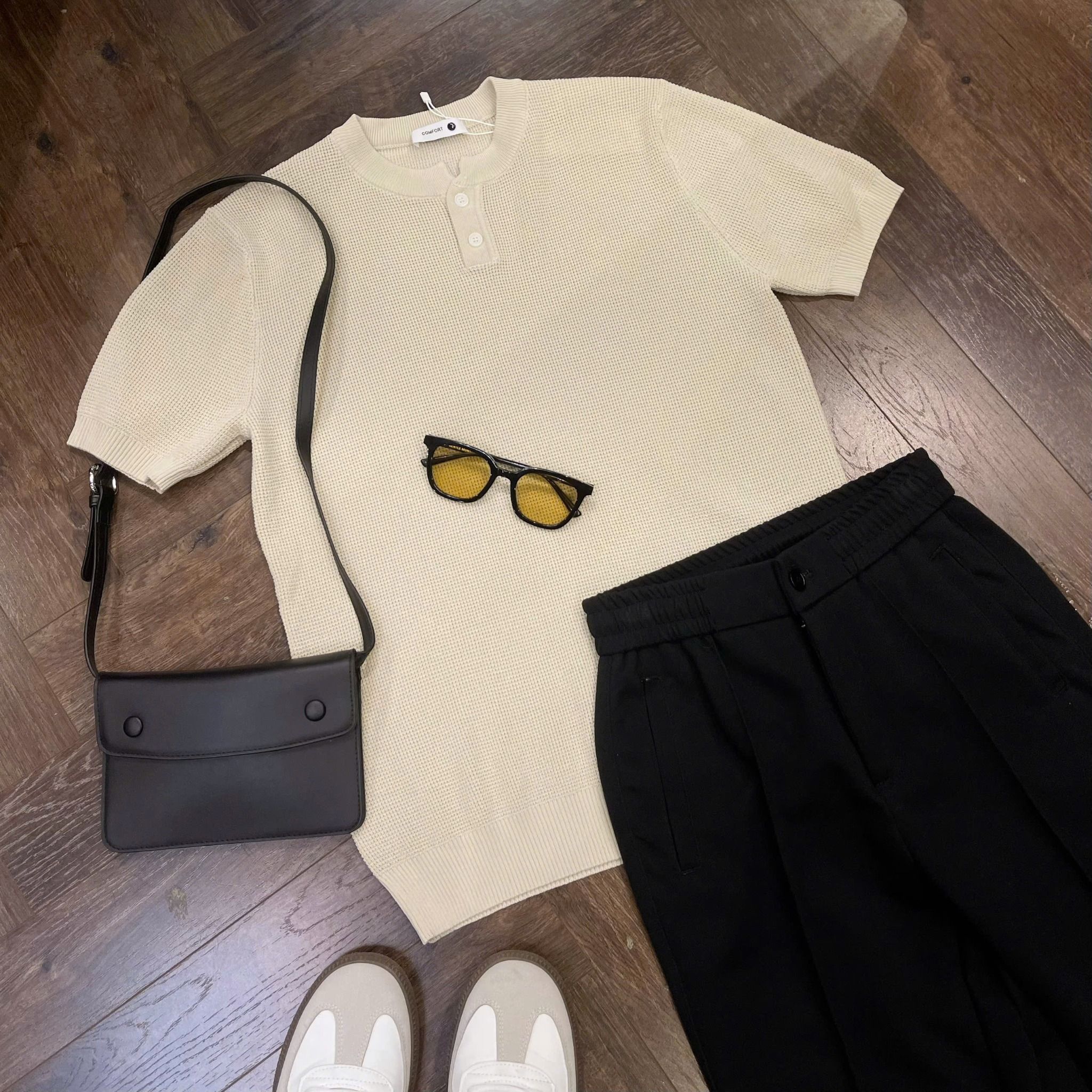  [ẢNH THẬT] Áo Ngắn Tay Len Nam Trơn Cúc Cổ 2010 