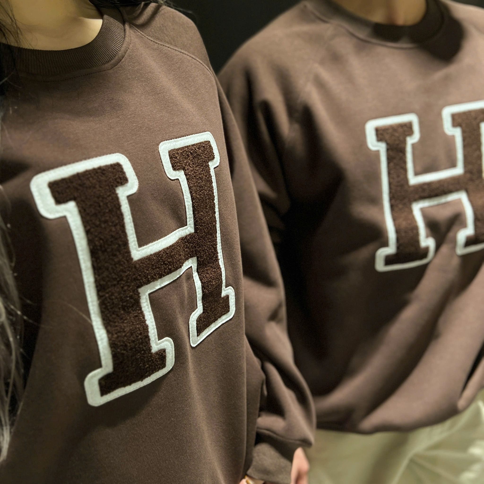  [ẢNH THẬT] Áo Dài Tay Nỉ Nam Nữ Thêu Chữ H 3388 