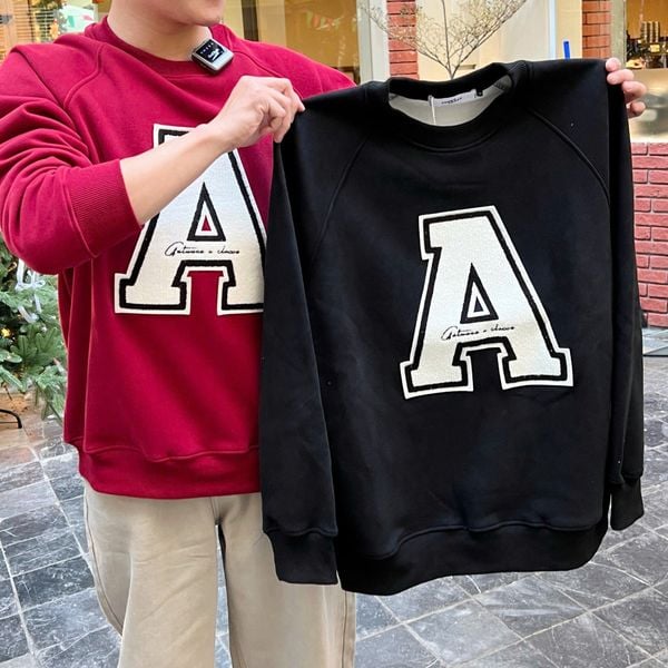  [ẢNH THẬT] Áo Dài Tay Nỉ Nam Nữ Thêu Chữ A 3090 