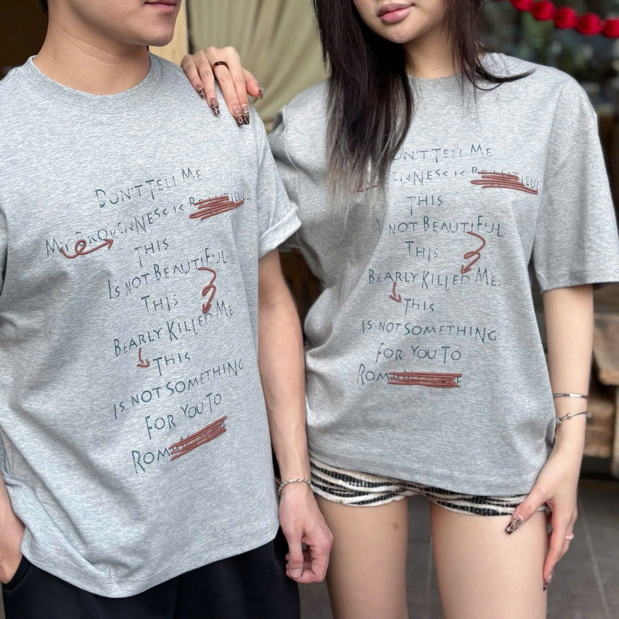  [ẢNH THẬT] Áo Phông Ngắn Tay Nam Nữ Phối Chữ Mũi Tên T9299 
