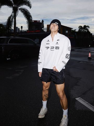  ÁO SWEATSHIRT 643 TRẮNG 