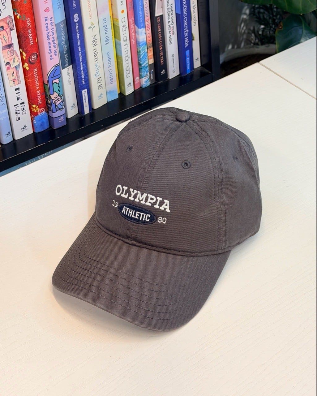  CAP OLYMPIA ATHLETIC 
