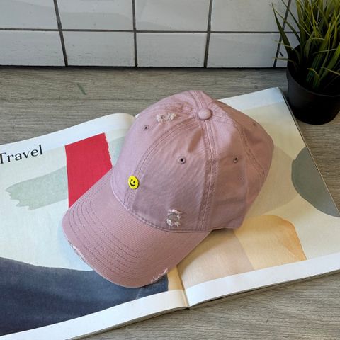  CAP EMOJI PINK 