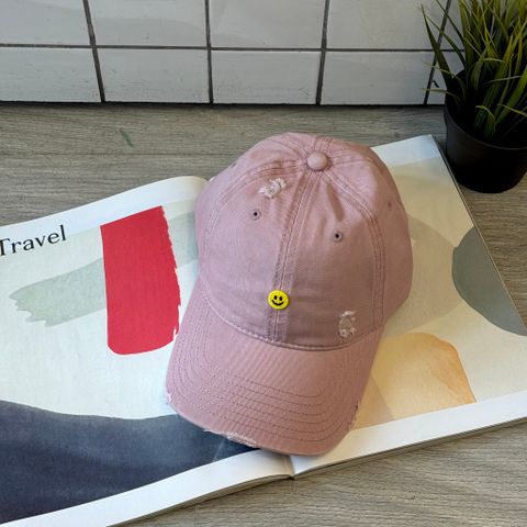  CAP EMOJI PINK 
