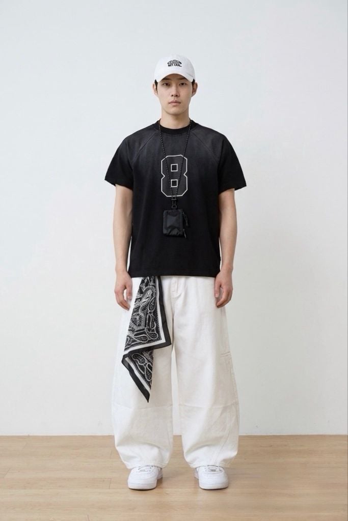  Look 02 