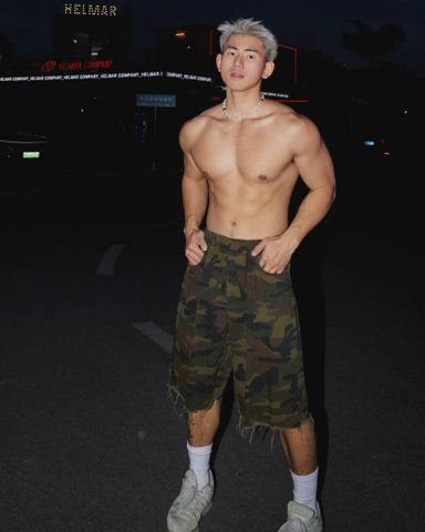  CAPRI SHORT 21828 CAMO 