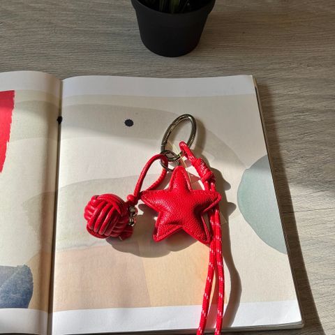  KEYCHAIN STAR 