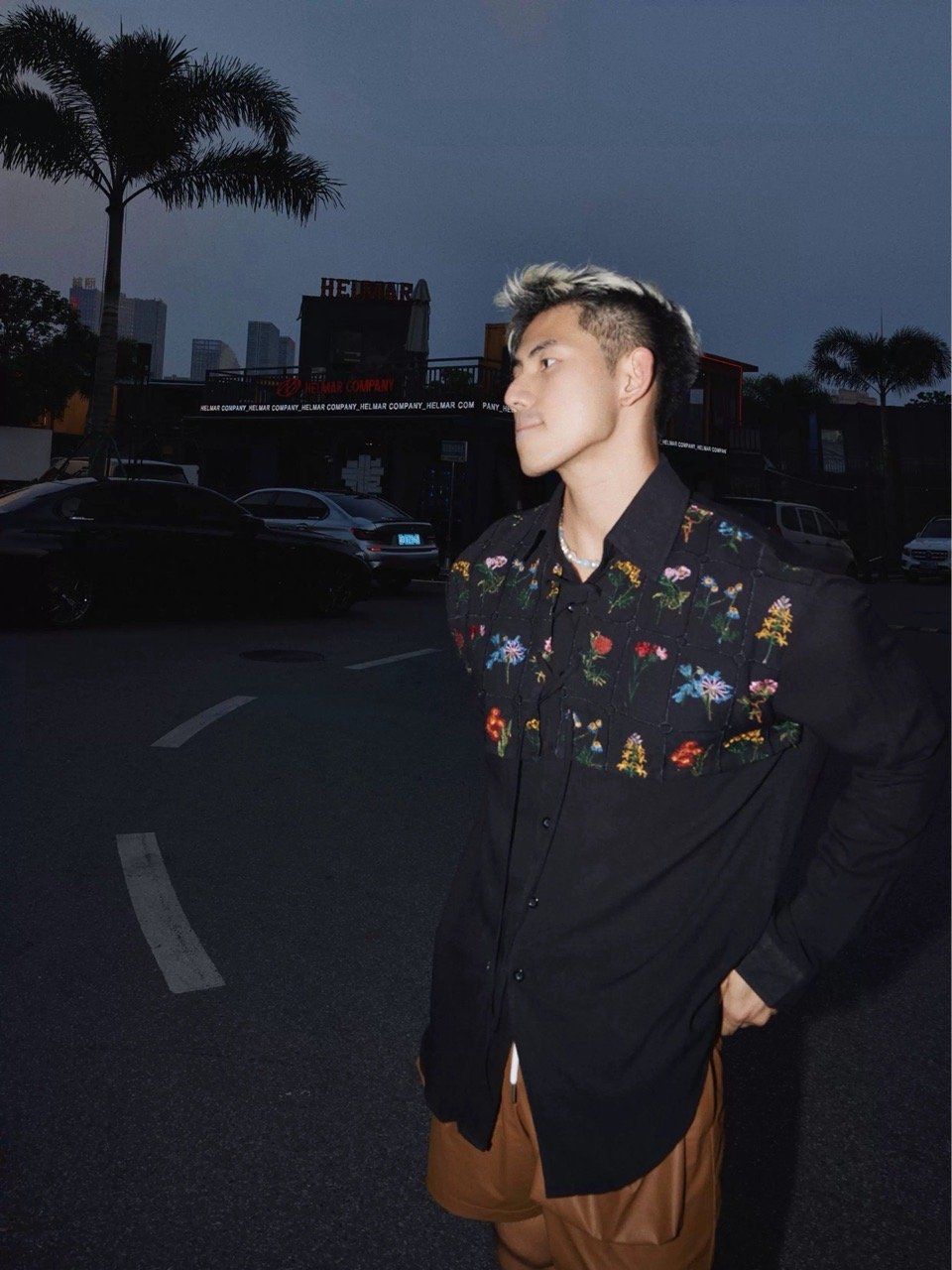  SHIRT 2572 BLACK FLORAL PATTERN 