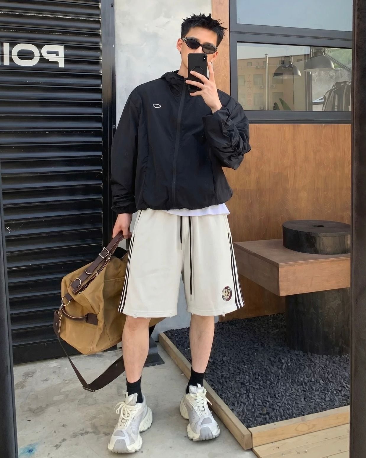  QUẦN SHORT 2124 TRẮNG 