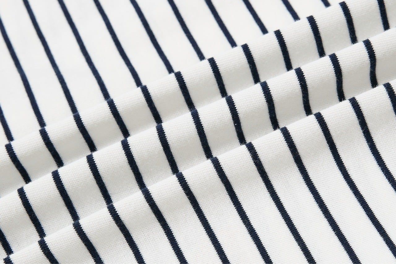  ÁO SWEATSHIRT 806 TRẮNG 