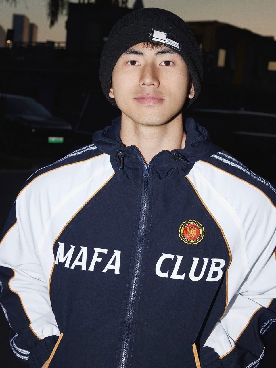  ÁO KHOÁC 702 XANH ĐEN 