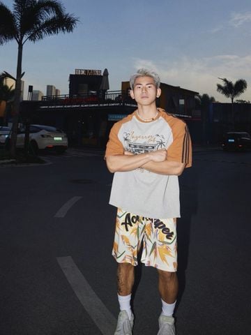  ÁO T-SHIRT 053 NÂU CAM 