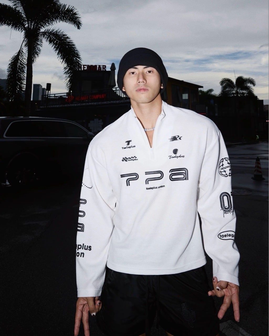  ÁO SWEATSHIRT 643 TRẮNG 