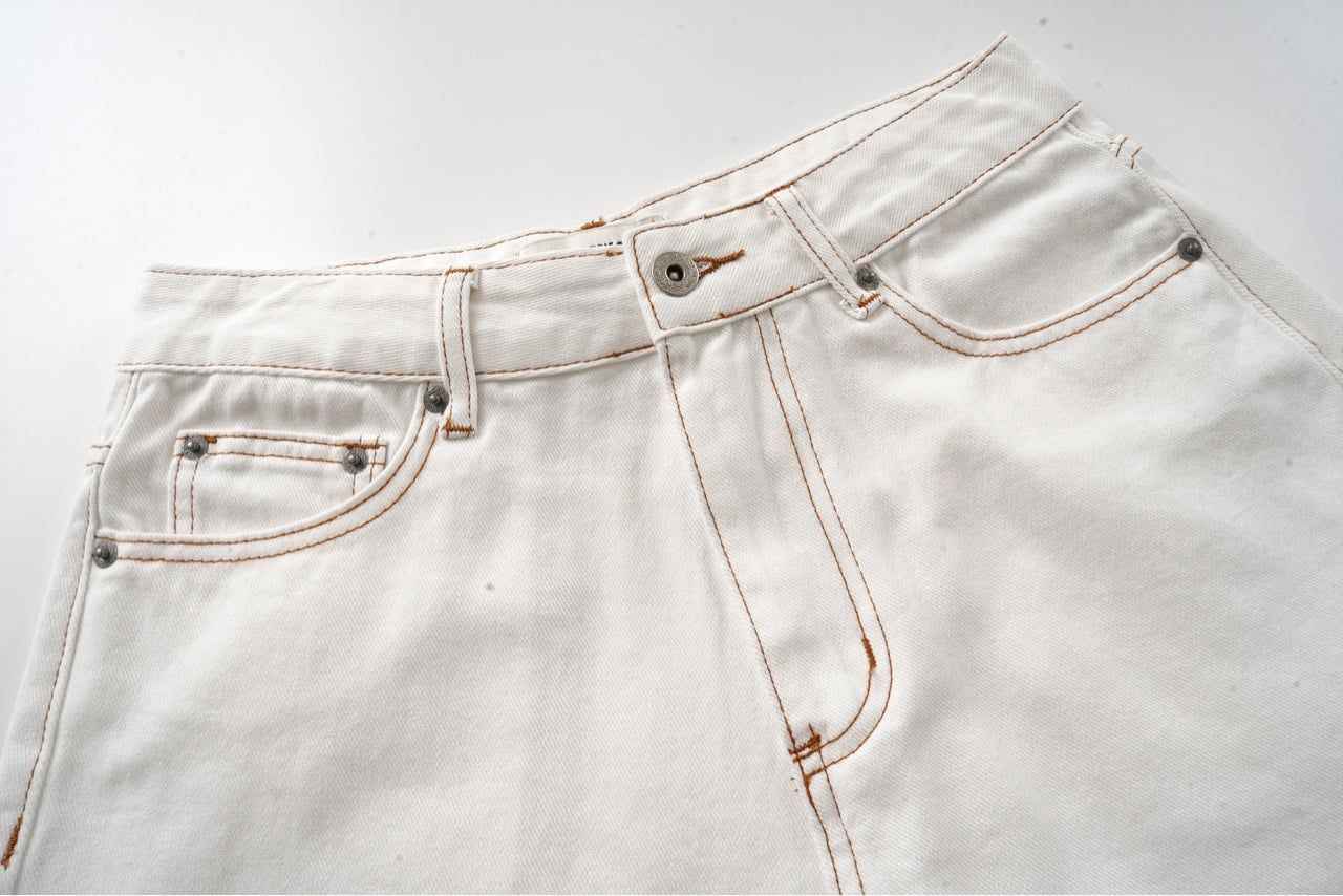  QUẦN SHORT 0553 TRẮNG 