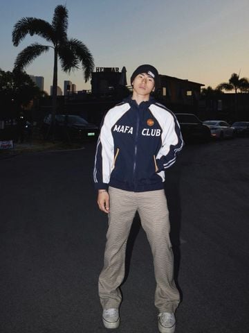  ÁO KHOÁC 702 XANH ĐEN 