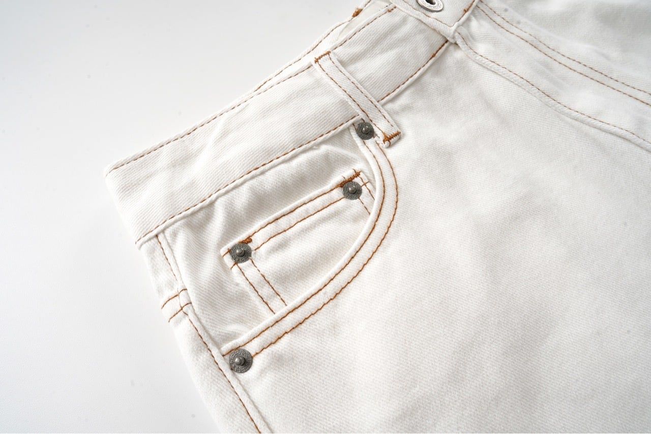  QUẦN SHORT 0553 TRẮNG 