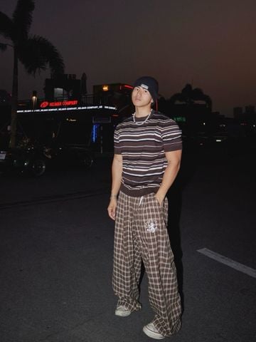  ÁO DỆT KIM 188 NÂU 