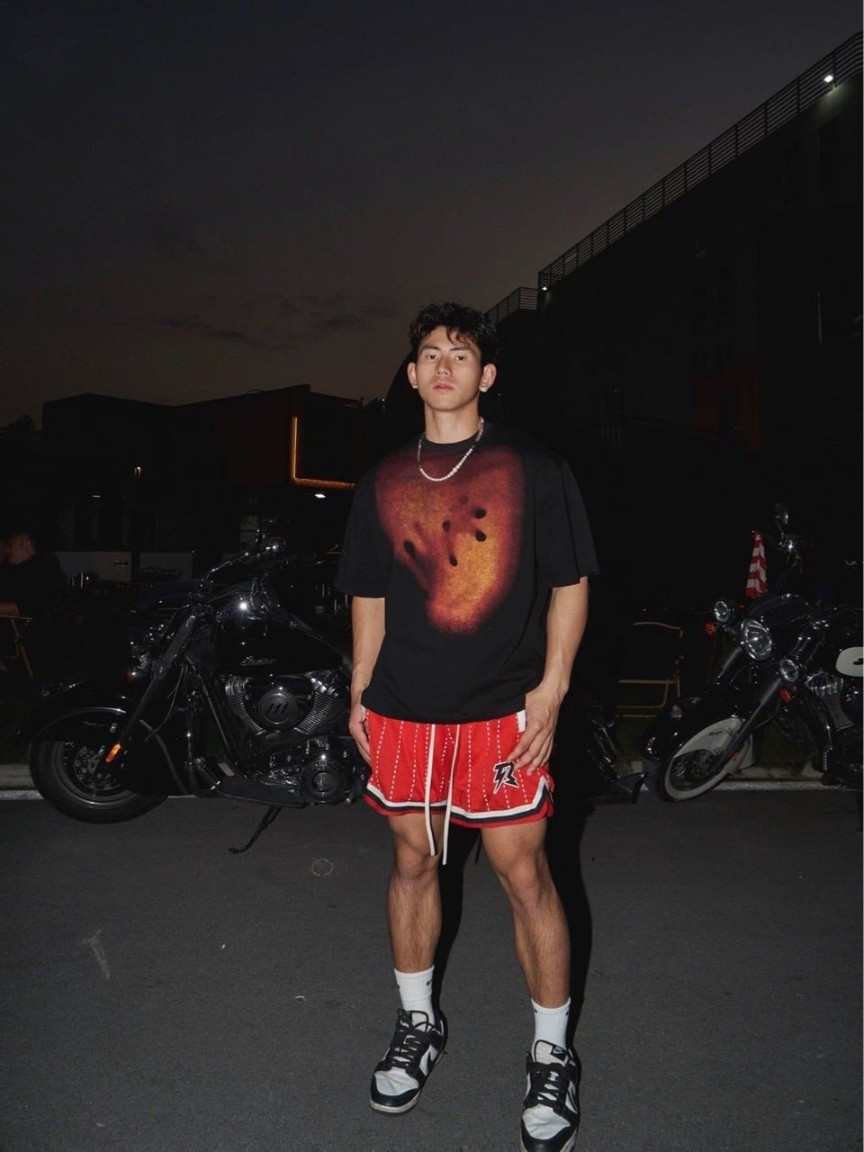  ÁO T-SHIRT 216 ĐEN 