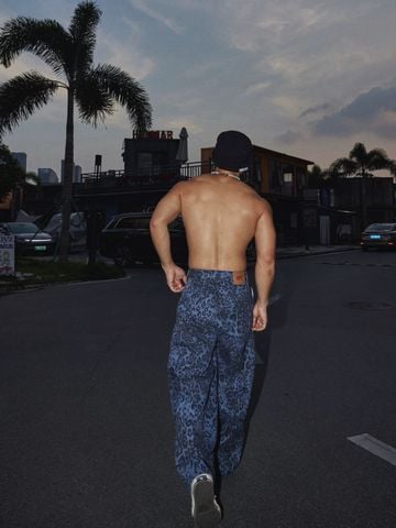  TROUSER 0269 LEOPARD BLUE 