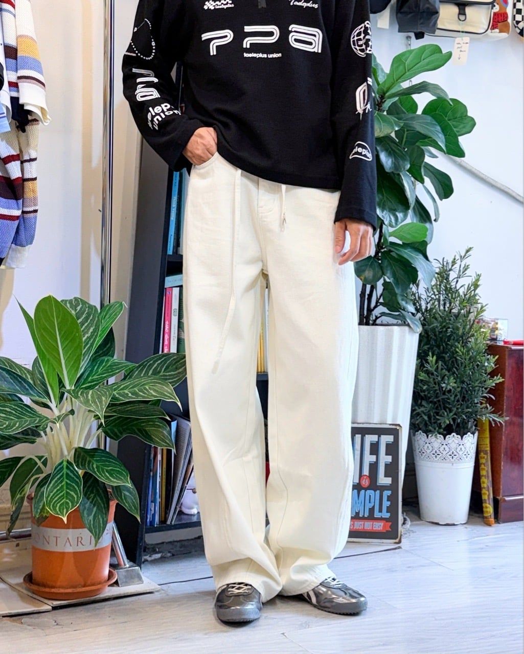  QUẦN JEAN 8076 TRẮNG 