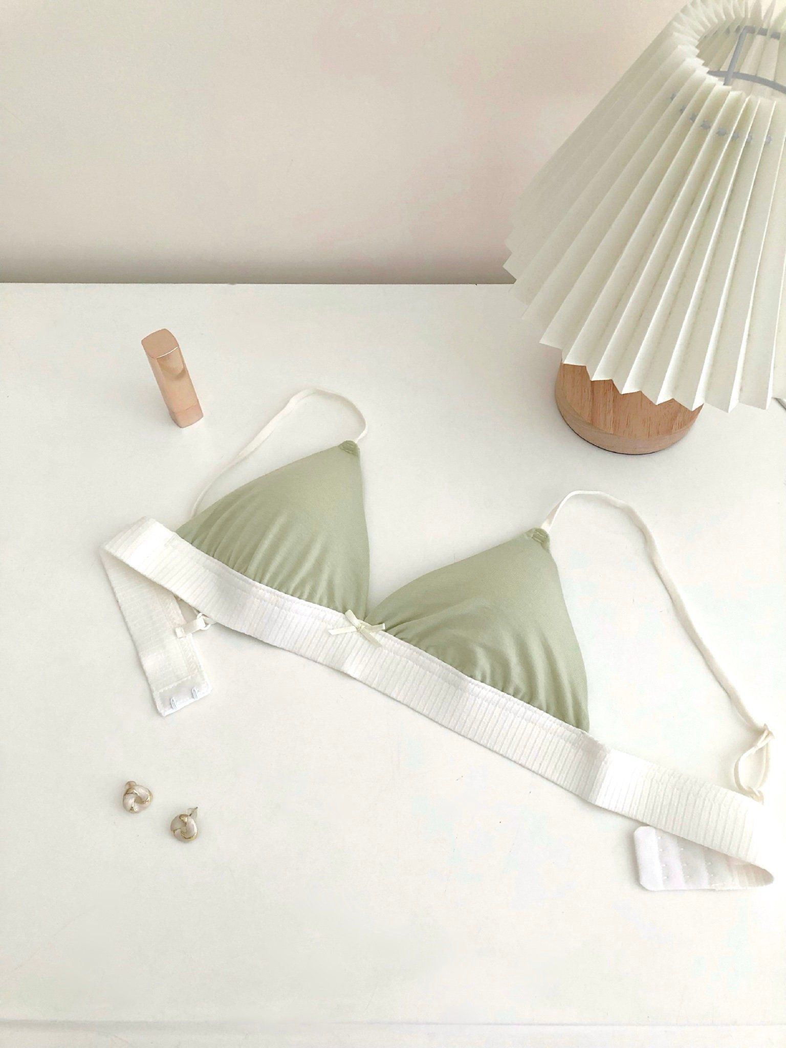 Áo Matcha Latte khoá gài sau