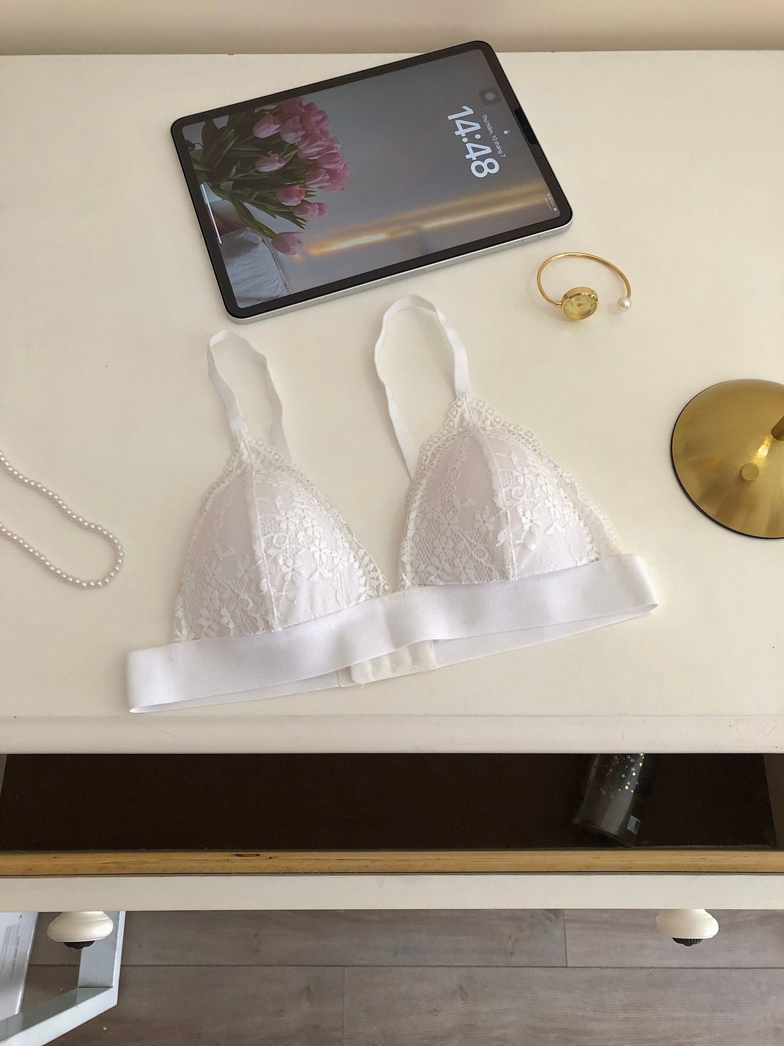 Áo Ren Họa Mi Trắng Lưng Thun