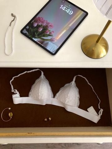  Áo Ren Họa Mi Trắng Lưng Thun 